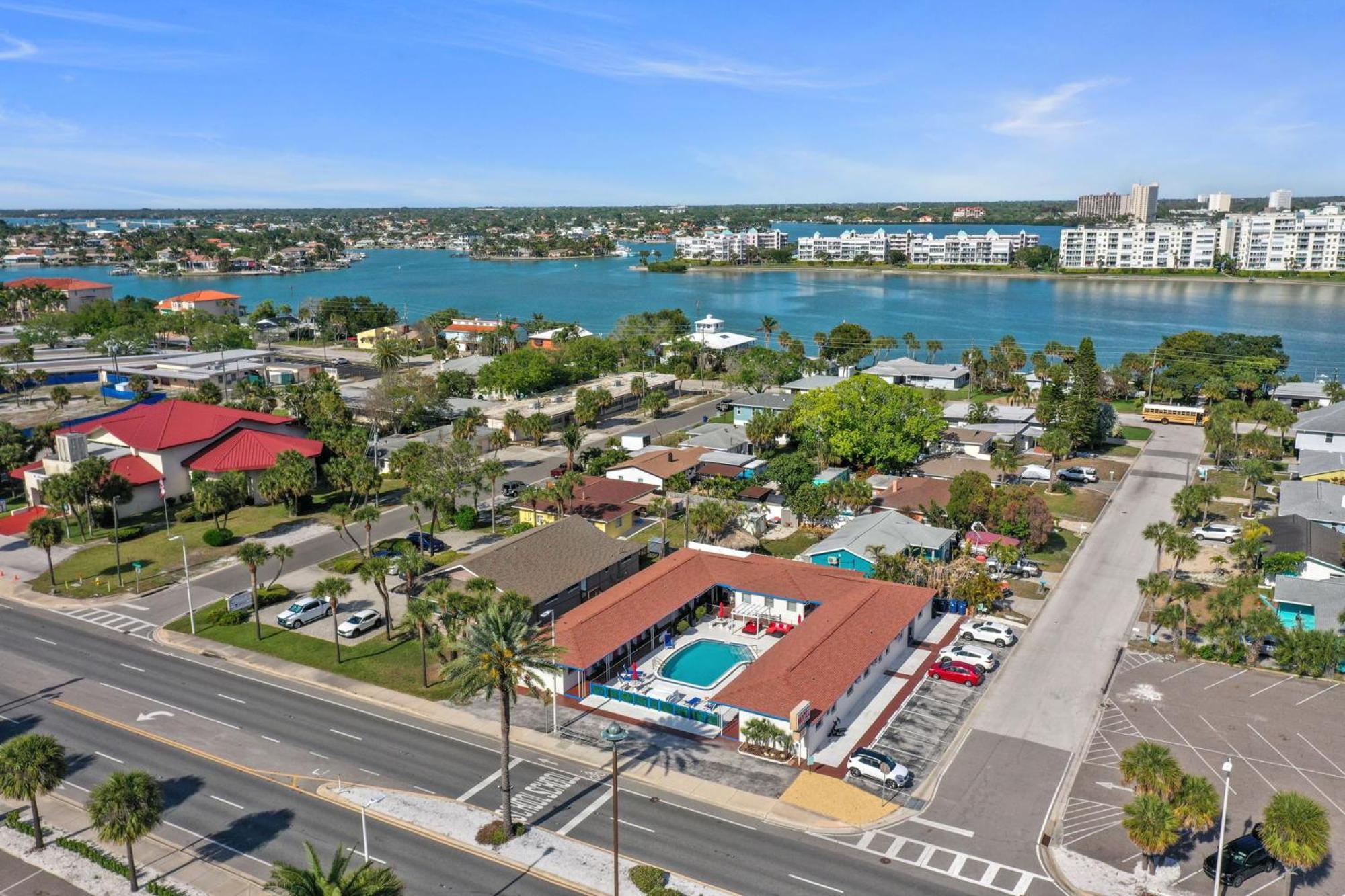 Sun Island Motel St. Pete Beach Kültér fotó