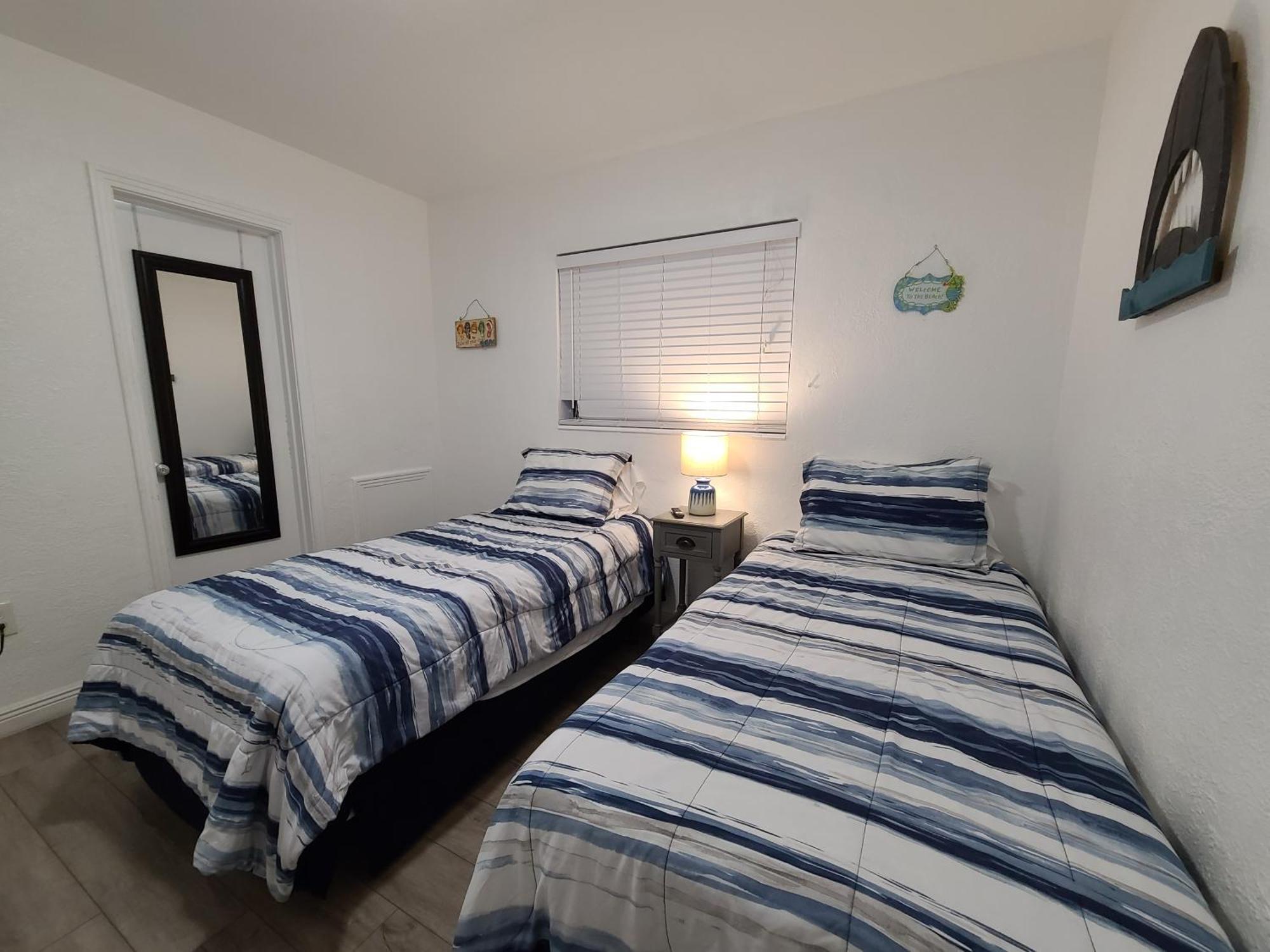 Sun Island Motel St. Pete Beach Szoba fotó